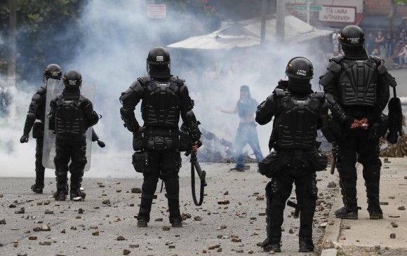 Policía estaría implicada en al menos 25 muertes en protestas: HRW