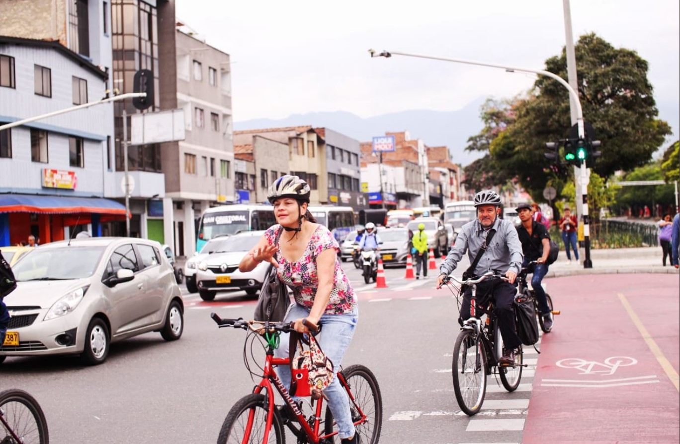 Inició plan piloto de ciclovía en Medellín