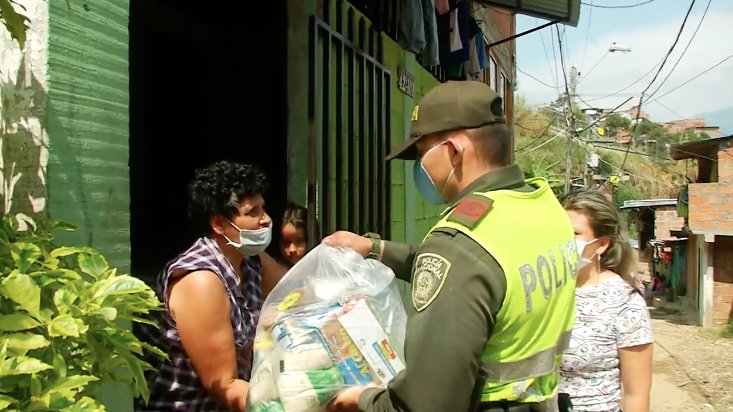 Cerca de 1.600 personas de la Comuna 2 recibieron ayudas alimentarias