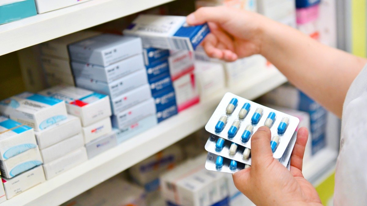 Autoridades de salud intensificarán el seguimiento a la comercialización y distribución de algunos medicamentos