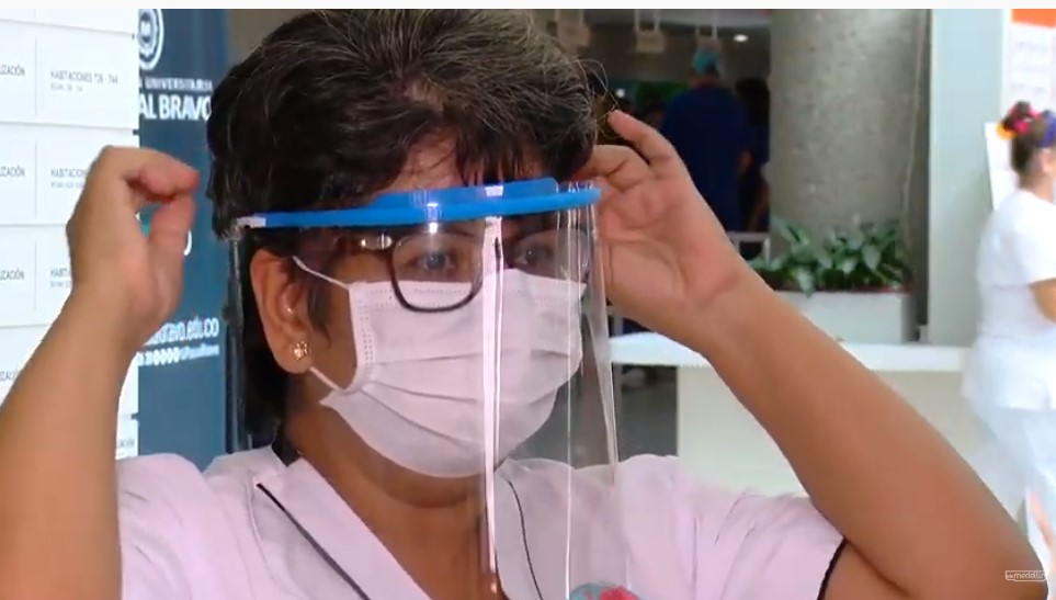 Mil máscaras protectoras fueron entregadas a personal médico de Medellín