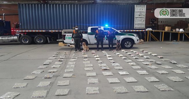 Autoridades incautaron 254 kilos de droga en Medellín