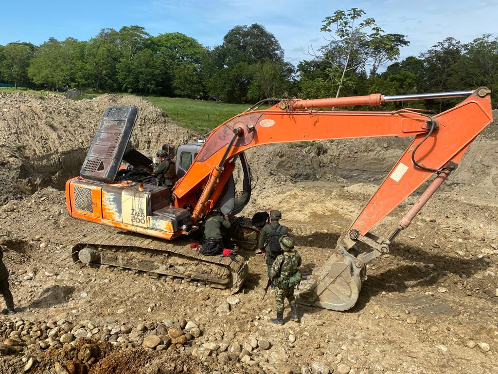 El Ejército desmanteló mina ilegal en la vereda San Miguelito de Sonsón