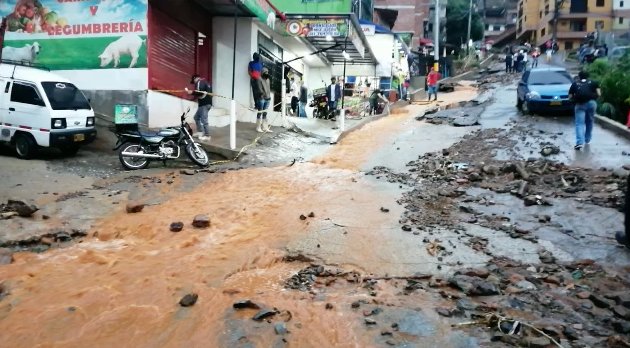Casas inundadas y agrietadas dejaron las fuertes lluvias en La Gabriela