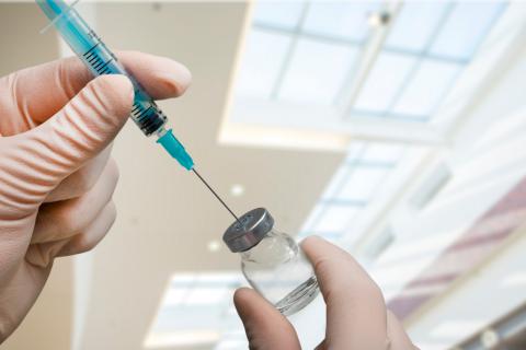 OMS anunció que no habrá vacunas masivas hasta 2021