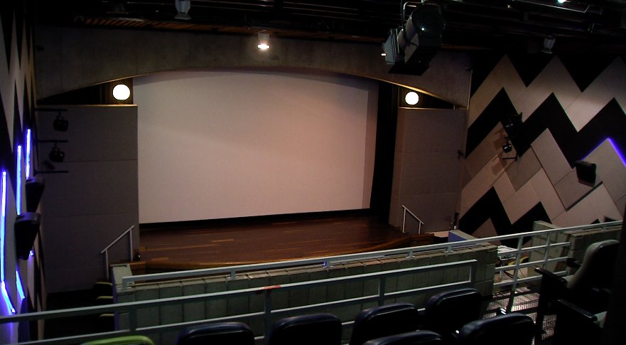 Medellín trabaja con cines y teatros para afinar protocolos