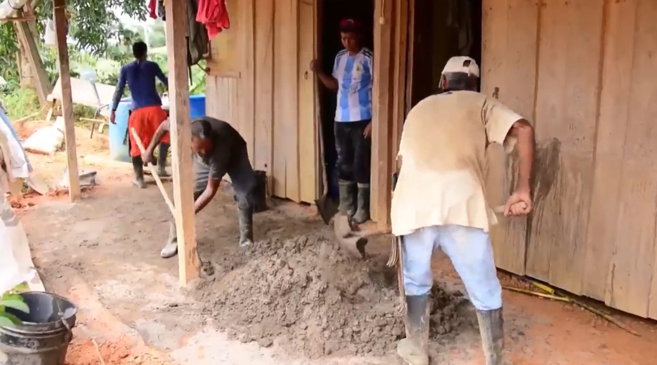Campesinos en Vegachí se unen para mejorar sus viviendas