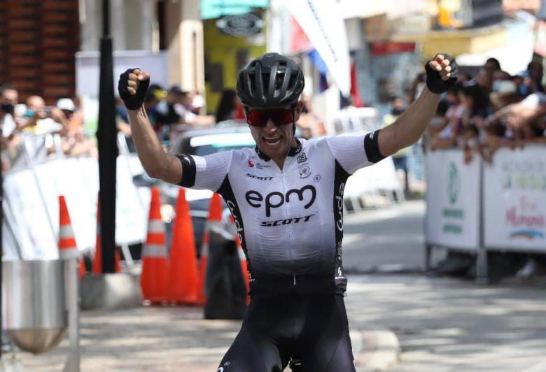El equipo EPM-Scott brilló en la primera meta de la Vuelta Antioquia
