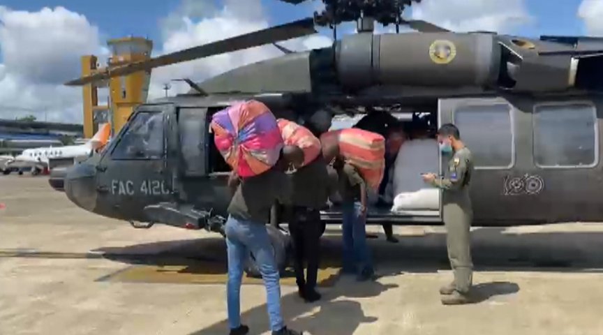 Fuerza Aérea avanza en la entrega de ayudas en el departamento del Chocó