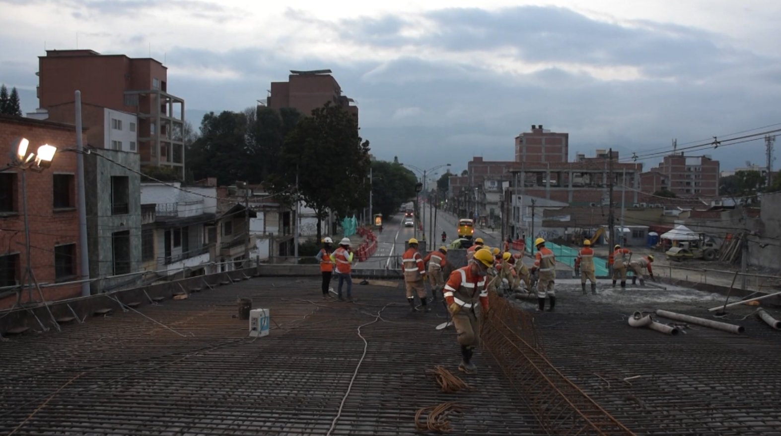 Obras en el intercambio vial de la calle Colombia avanzan en un 35 %