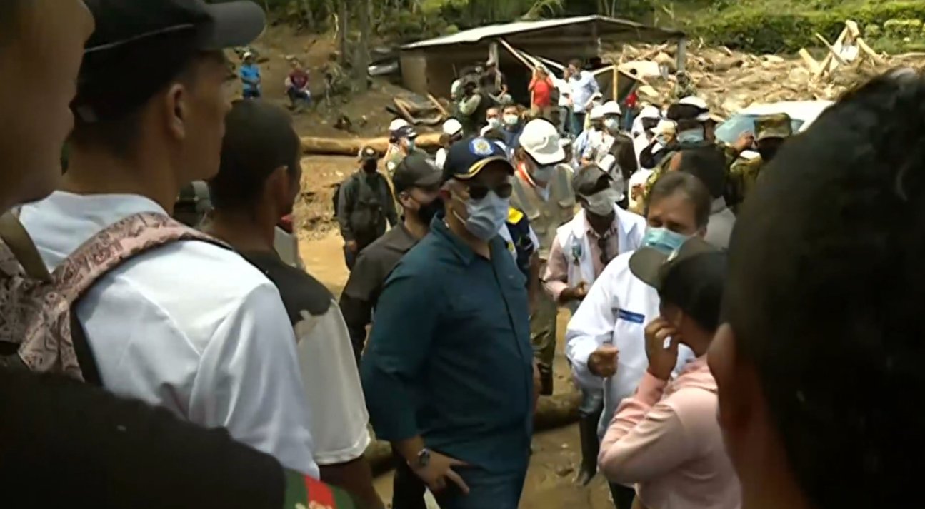 Presidente Iván Duque visitó zona afectada en Dabeiba