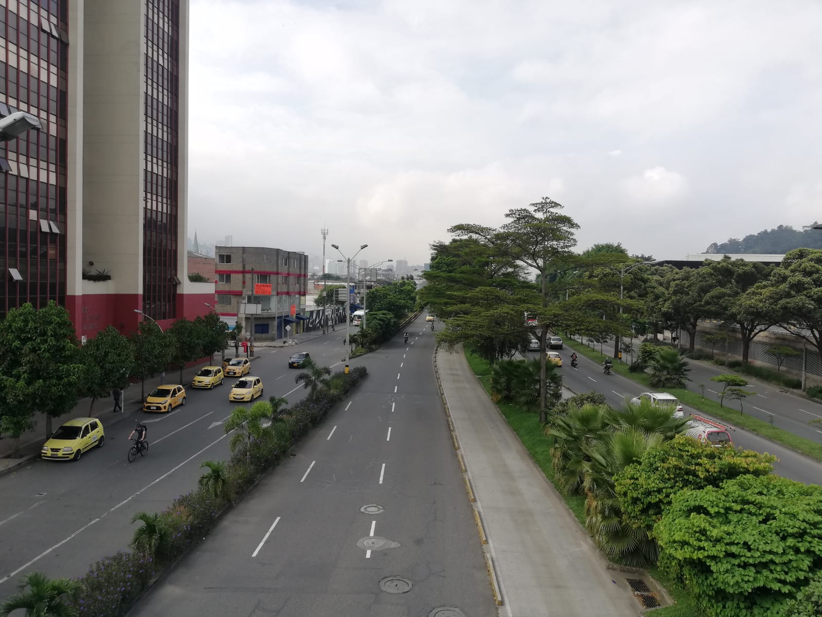 Destinan cerca de $100.000 millones para intervenir vías en Medellín