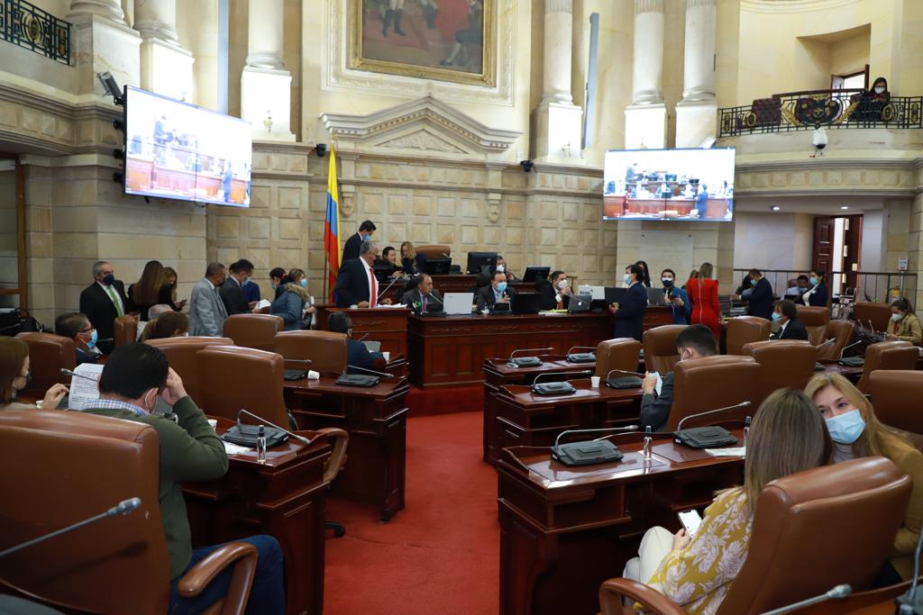 Por caso de covid, Cámara de Representantes volverá a sesiones virtuales