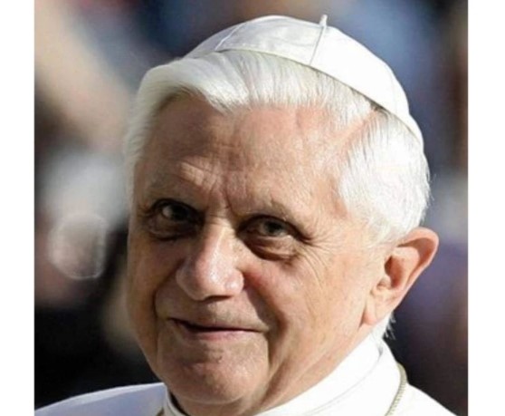 Papa Benedicto XVI admintió dar información incorrecta sobre casos de abuso
