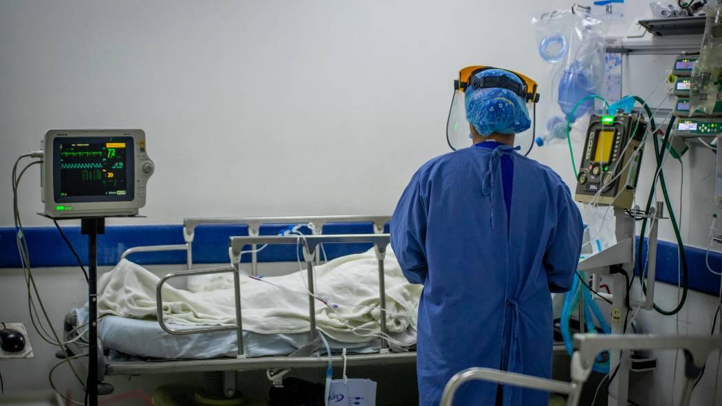 Gremios de salud preocupados por contagios y enfermedades respiratorias piden uso del tapabocas