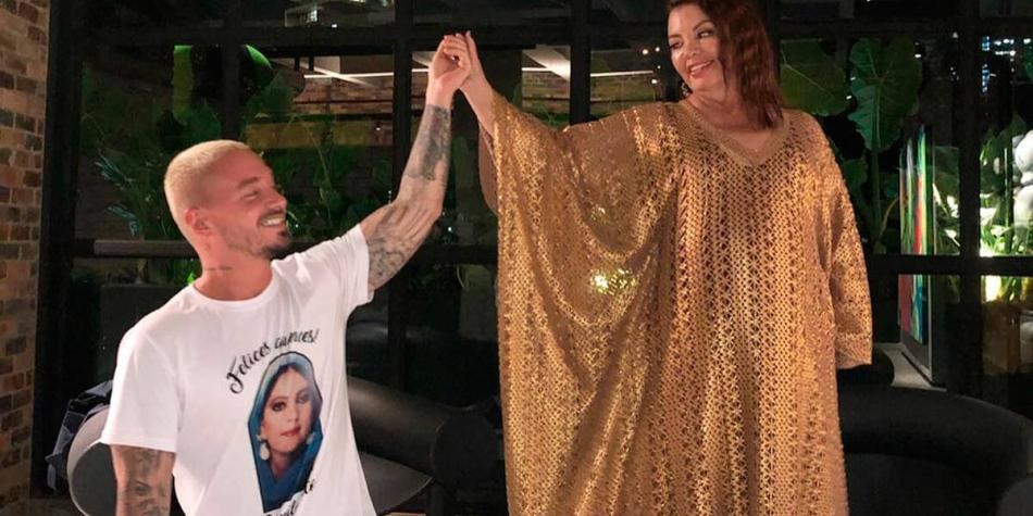 “Seguimos pidiendo oraciones”: J Balvin sobre la salud de su mamá