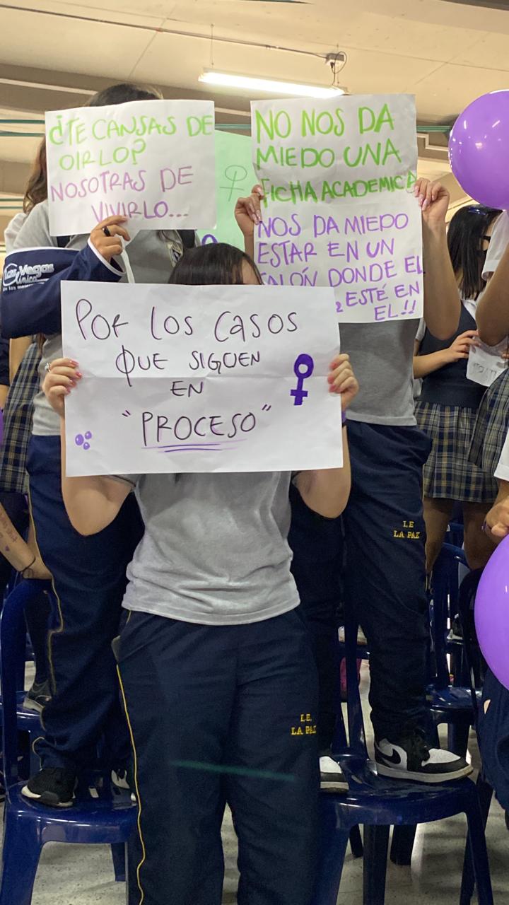 Estudiantes de la Institución Educativa La Paz denuncian presuntos casos de acoso
