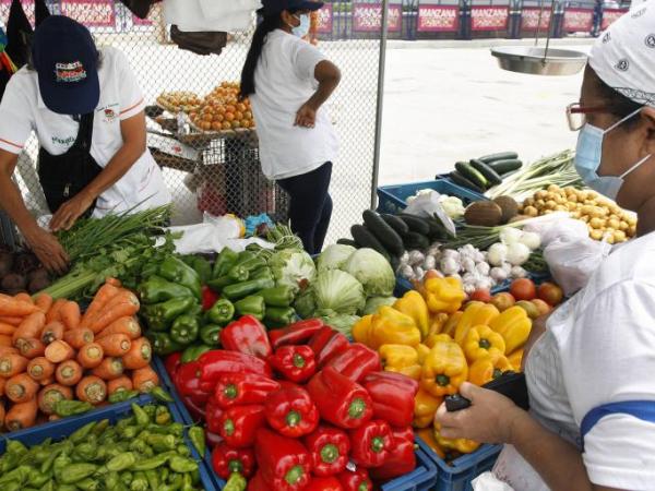 Inflación en Colombia cerraría este año en 11,5 %: Corficolombiana