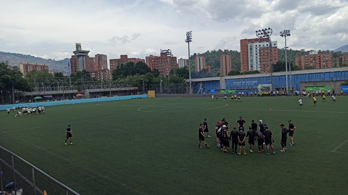 Viva la final del Torneo Eterna Primavera de Ultimate por Telemedellín