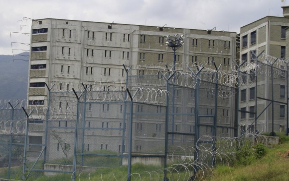 Personas Mayores reclusos en la Cárcel El Pedregal denunciaron supuestos casos de maltrato