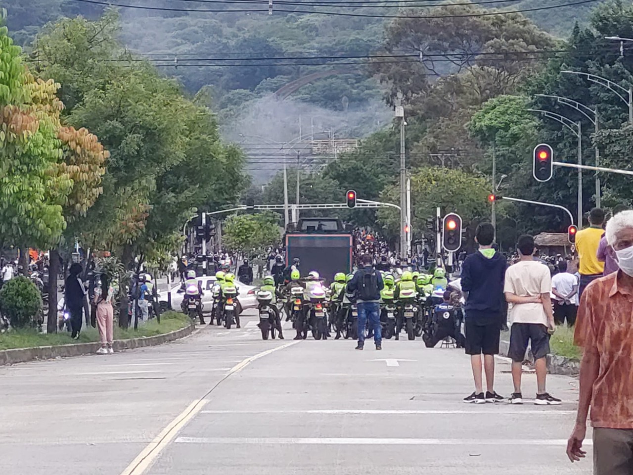 (Video) Así transcurren las movilizaciones en Medellín