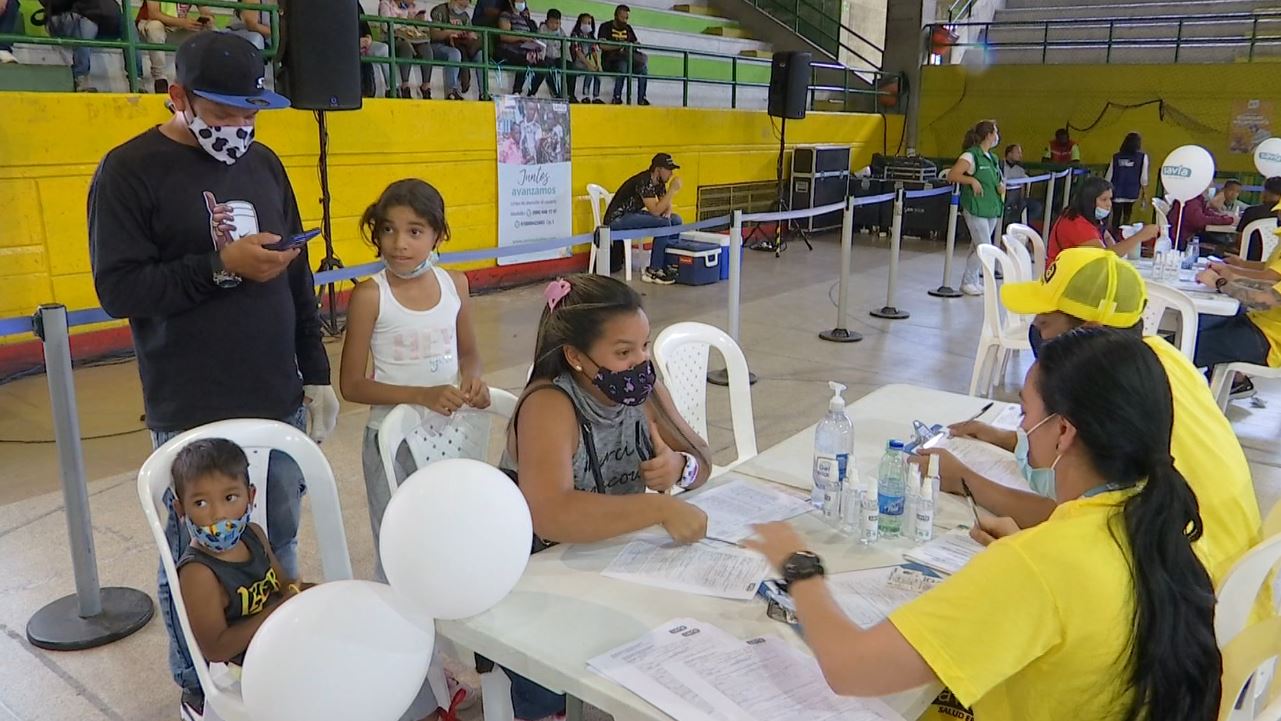 Entregarán 30 mil permisos temporales de protección a venezolanos