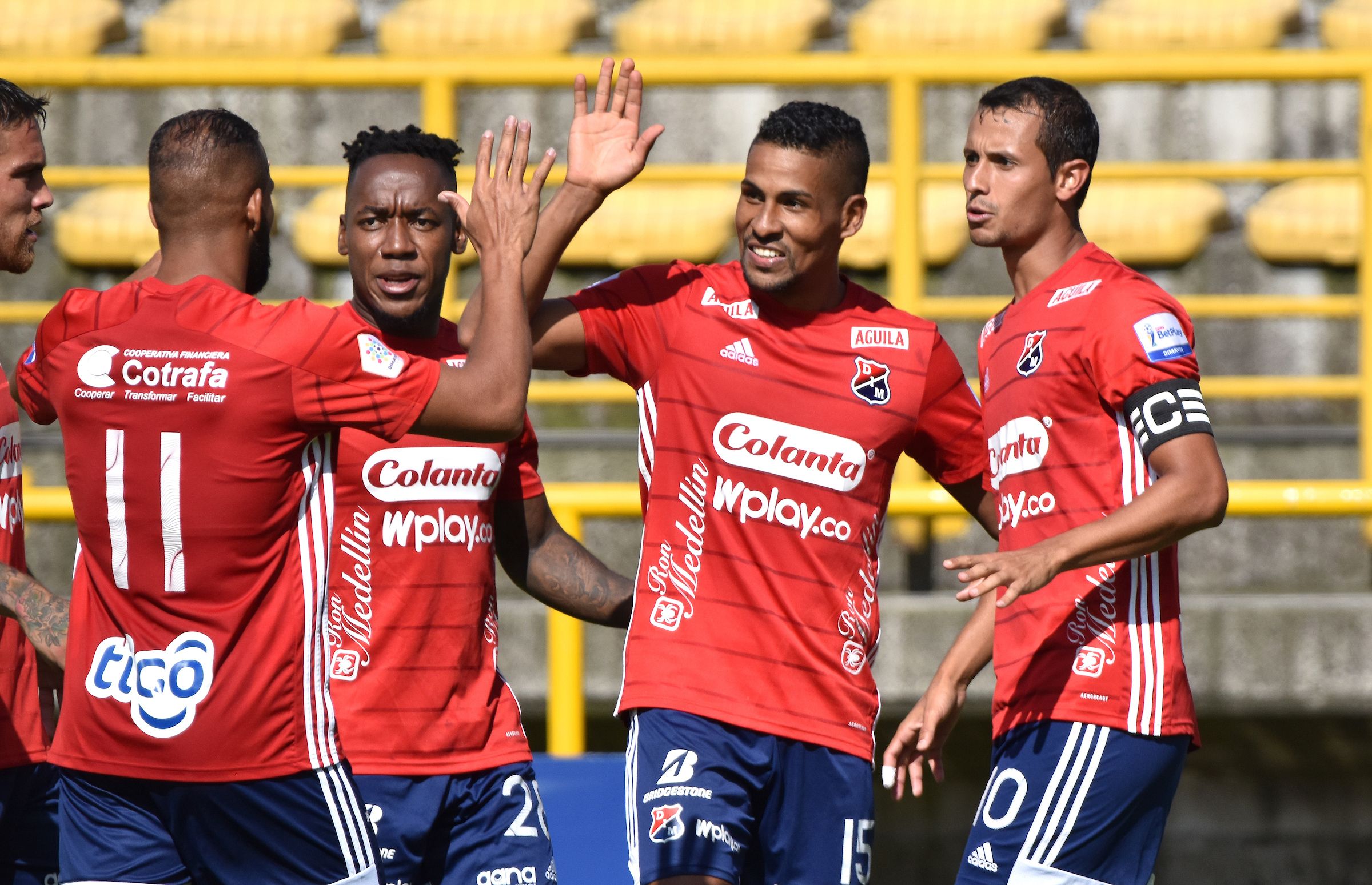 DIM ganó 2-1 en Bogotá y se metió en Cuartos de Copa