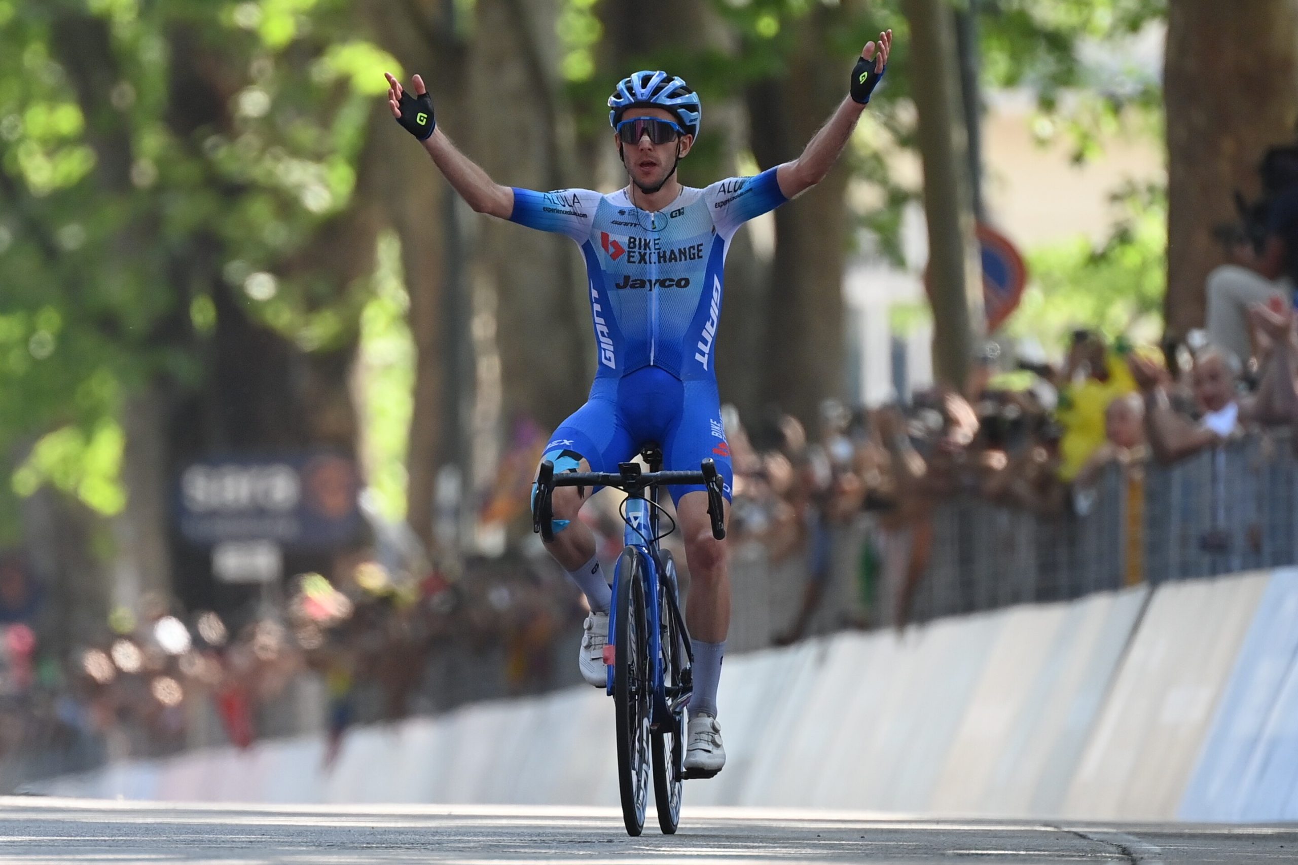 Yates se quedó con la etapa 14 del Giro de Italia, Buitrago el mejor colombiano en la posición 20°