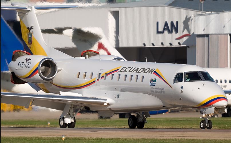 Iván Duque descarta compra de avión presidencial de Ecuador