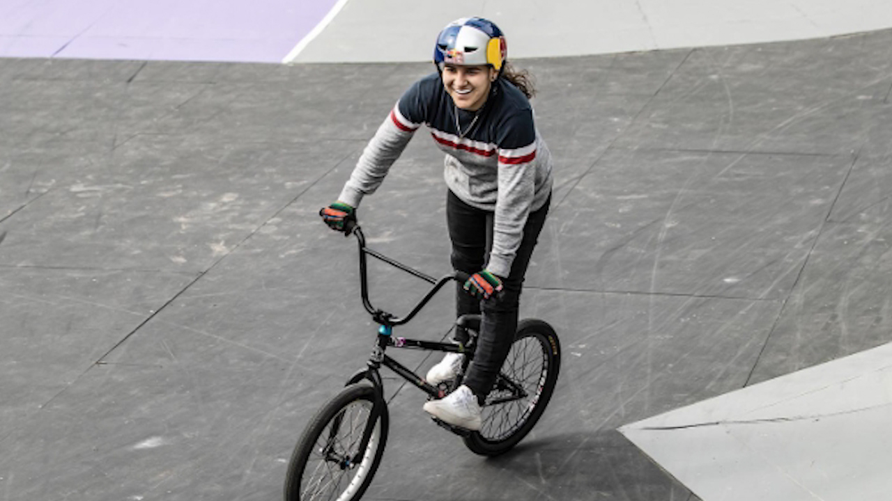 Colombiana Lizsurley Villegas campeona mundial de BMX Freestyle