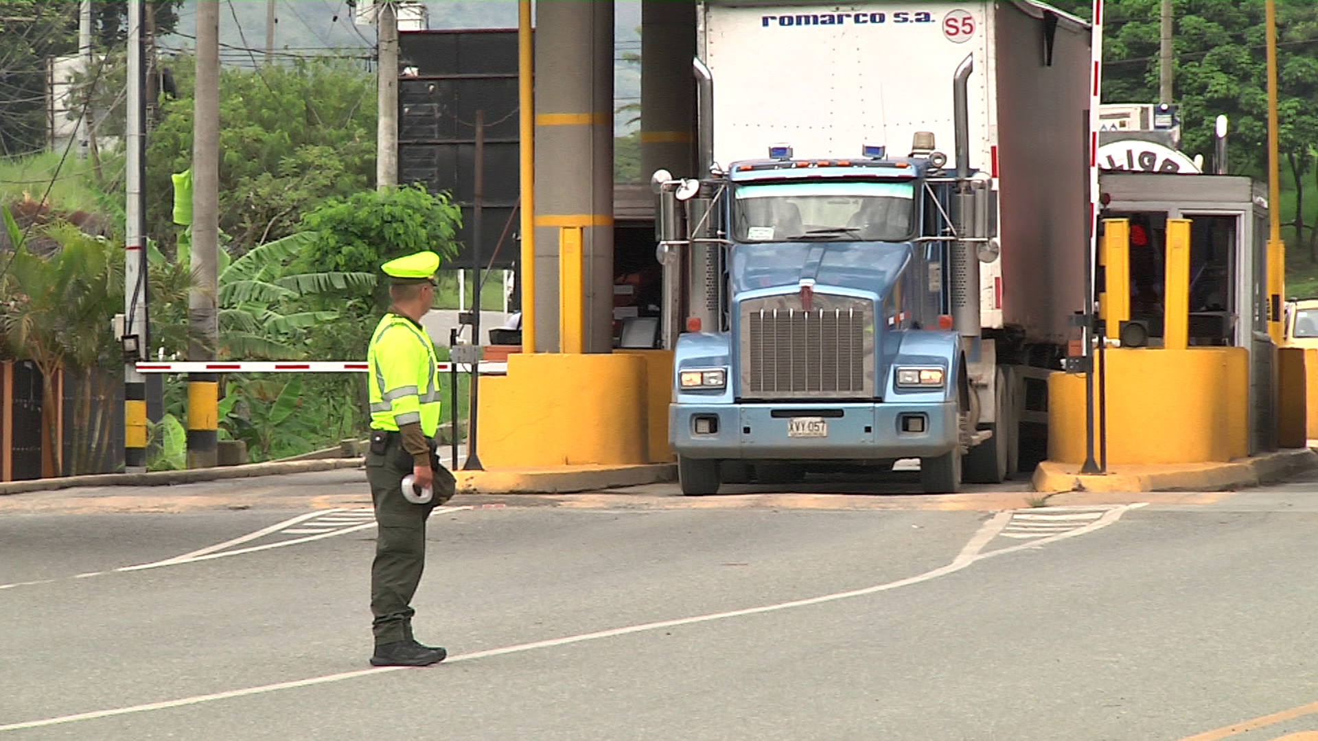 Más de 360.000 vehículos se movilizaron en el puente festivo en Antioquia