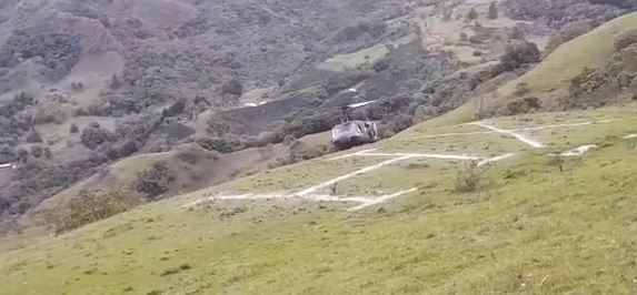 (Video) Casi estrella helicóptero del Ejército en Santa Fe de Antioquia