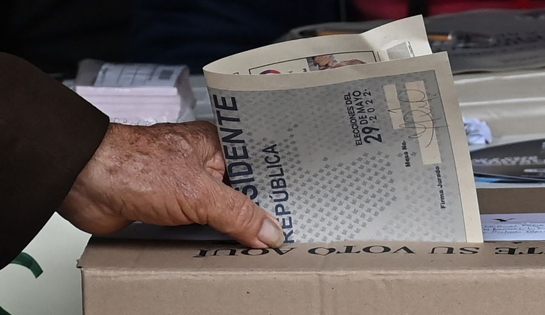 Más de 296.000 de colombianos votaron por Presidente en el exterior