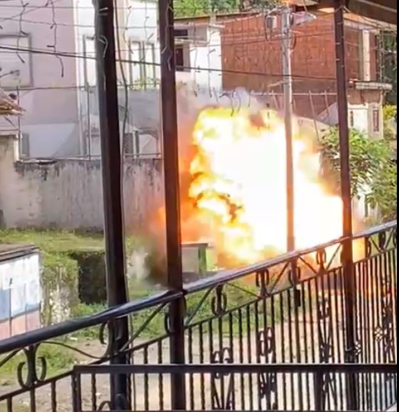 (Video) Policía resultó herido tras explosión de una motocicleta bomba en Cauca