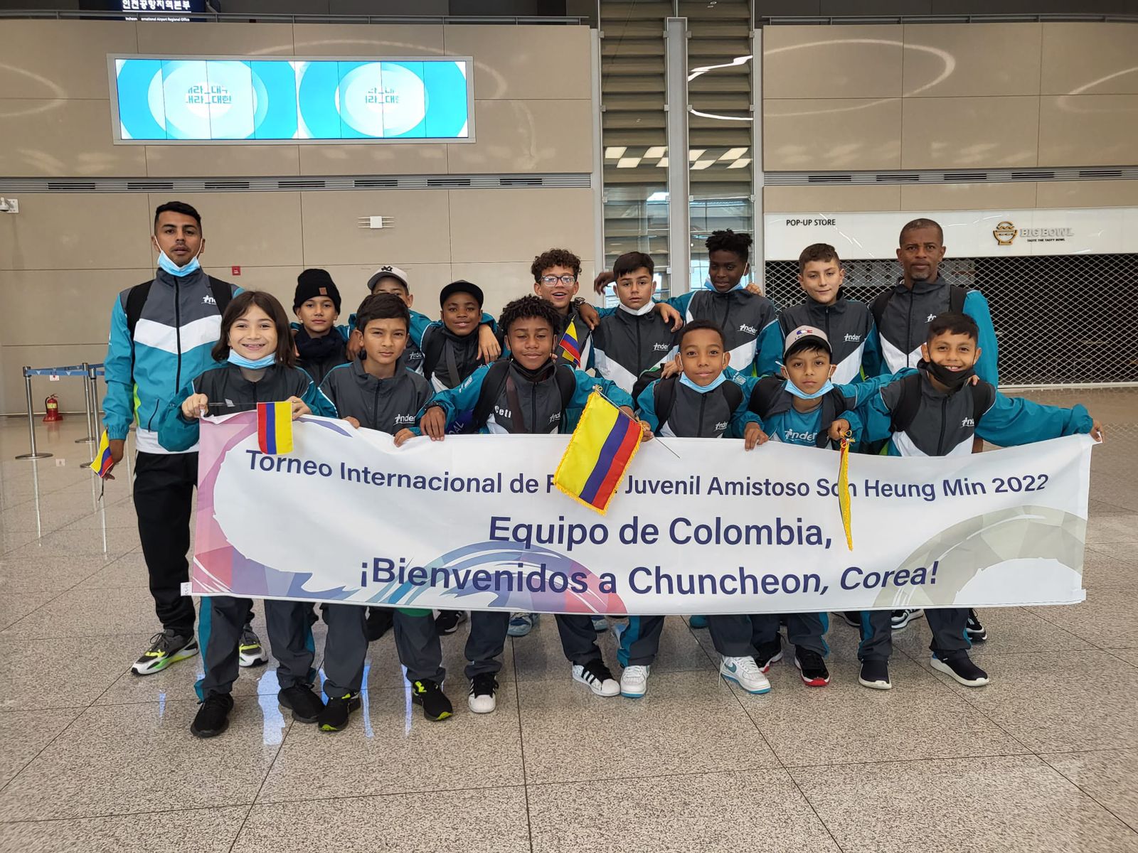 Niños de la Selección Medellín ya llegaron a Corea del Sur