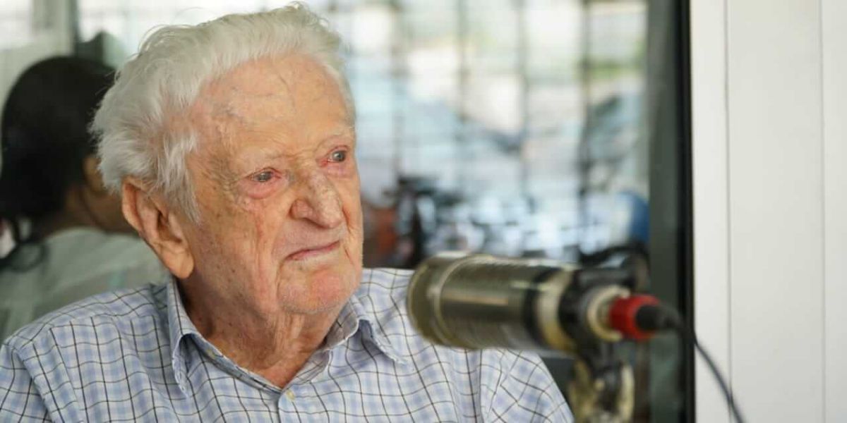 Partió el periodista deportivo “chelo” de Castro a los 102 años