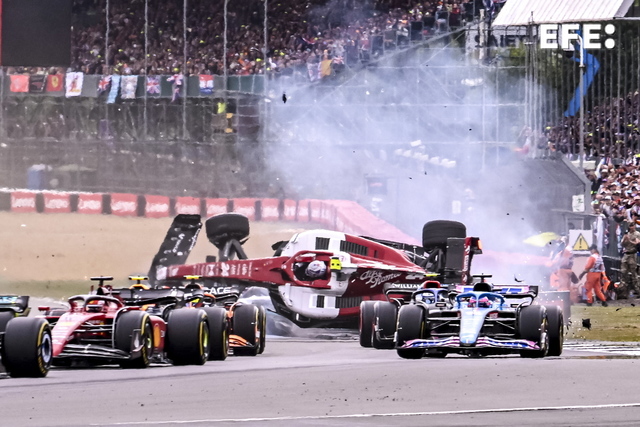 Impactante accidente en el GP de Silverstone en la Fórmula 1