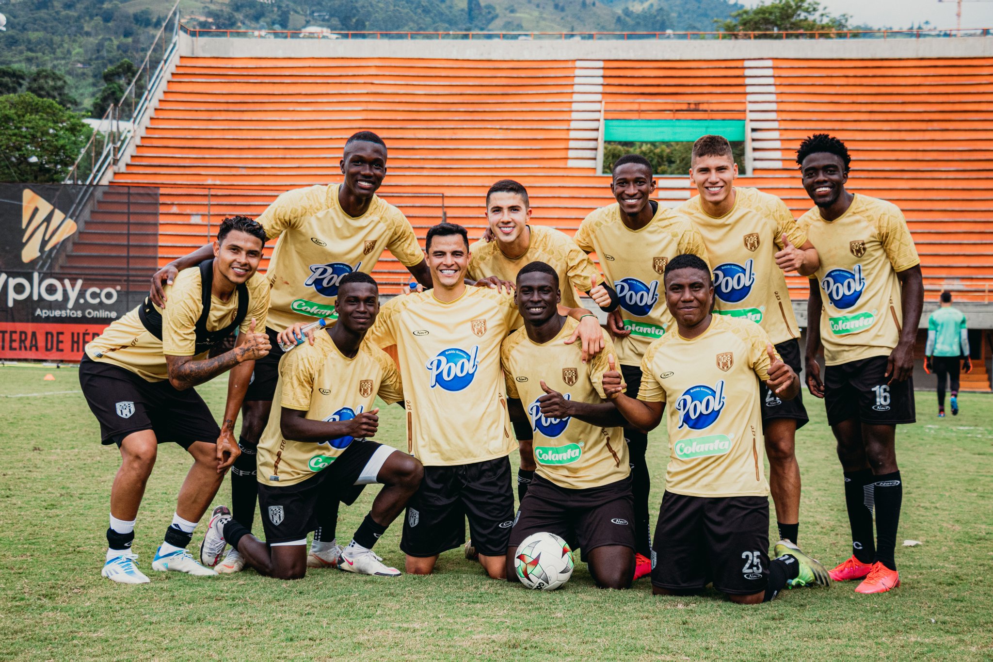 Técnico de Envigado le envió un mensaje a Giovanni Moreno