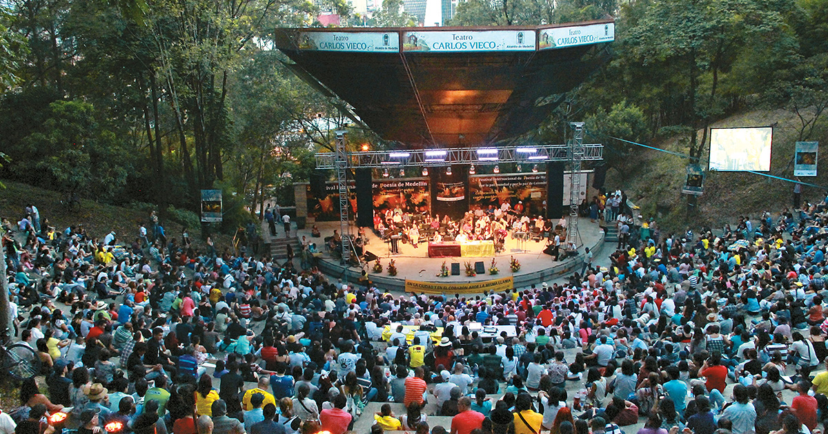Clausura Festival Internacional de Poesía de Medellín
