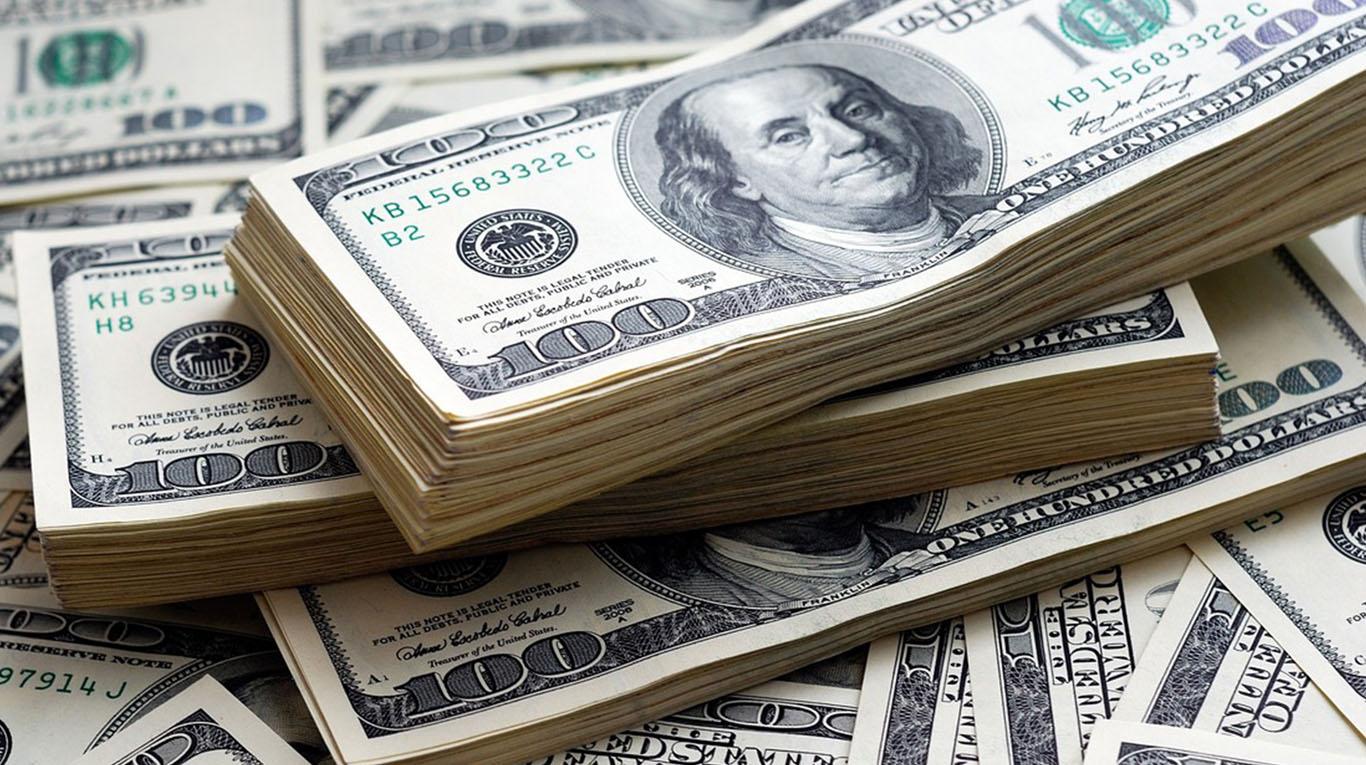 Dólar alcanzó el precio más alto en la historia de Colombia y podría llegar a los $4.700