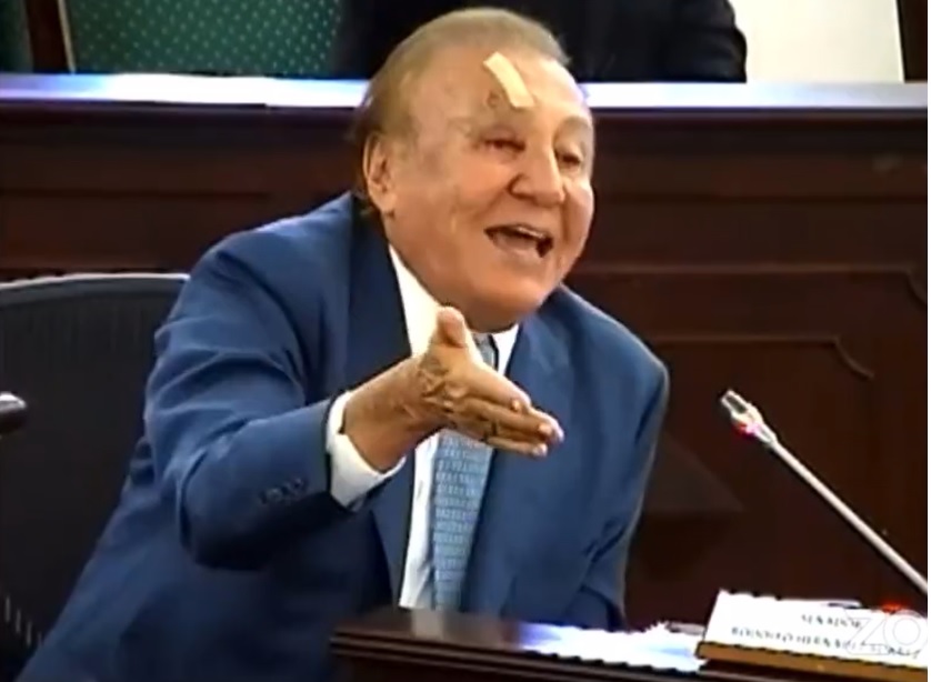 Rodolfo Hernández llegó al Congreso con un ojo morado