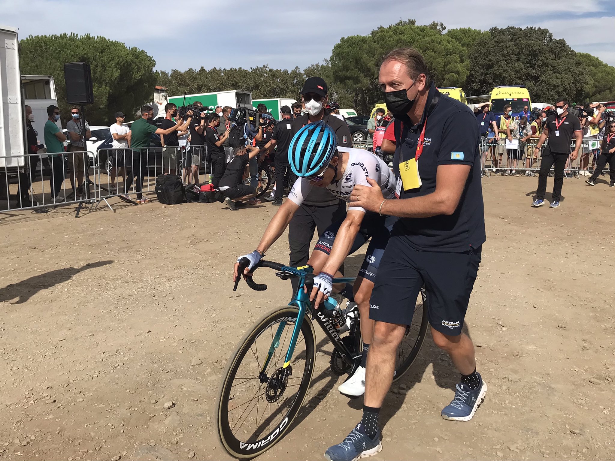 Miguel Ángel López sigue ascendiendo en la Vuelta España