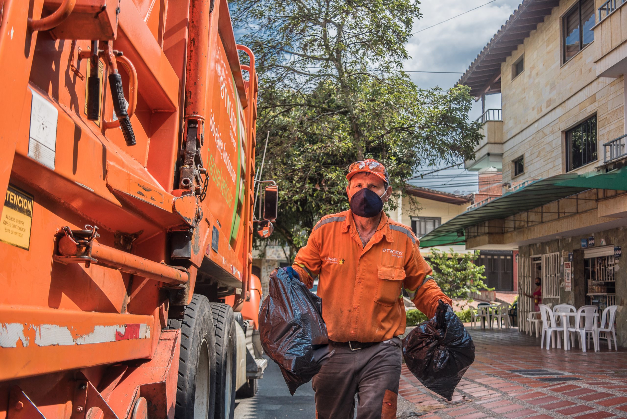 En Medellín se disparó la generación de basuras