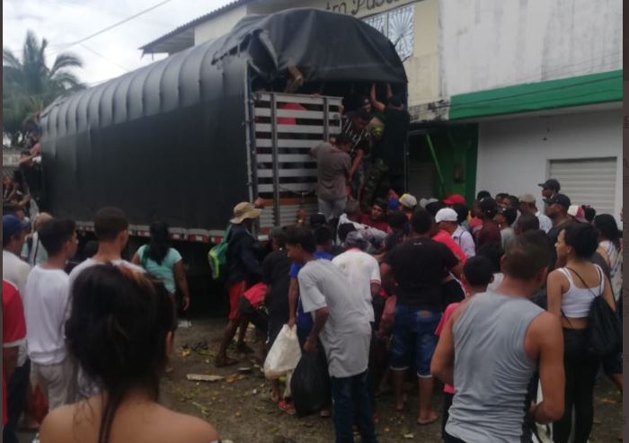 (Video) 23 camiones saqueados durante protestas en Cáceres