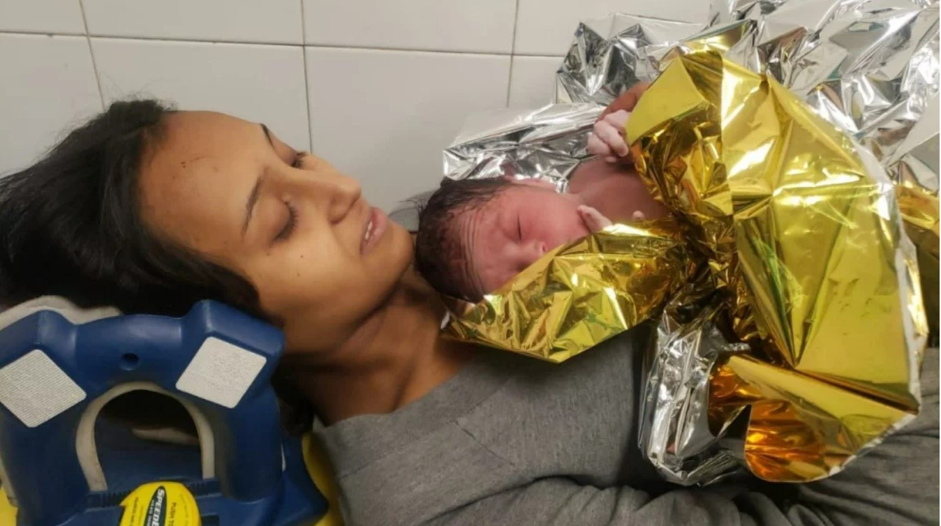 Isaac, el bebé que nació en una estación del Metro de Medellín