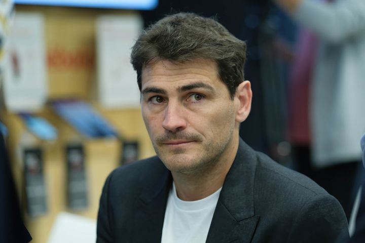 Iker Casillas causa reacciones por un trino sobre su orientación sexual