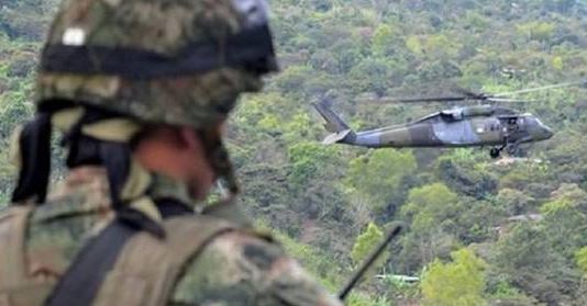 Seis militares muertos por un campo minado en medio de combates en Antioquia