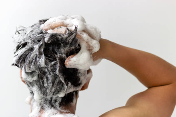 Las 5 reconocidas marcas de shampoo que salen del mercado por riesgo de producir cáncer