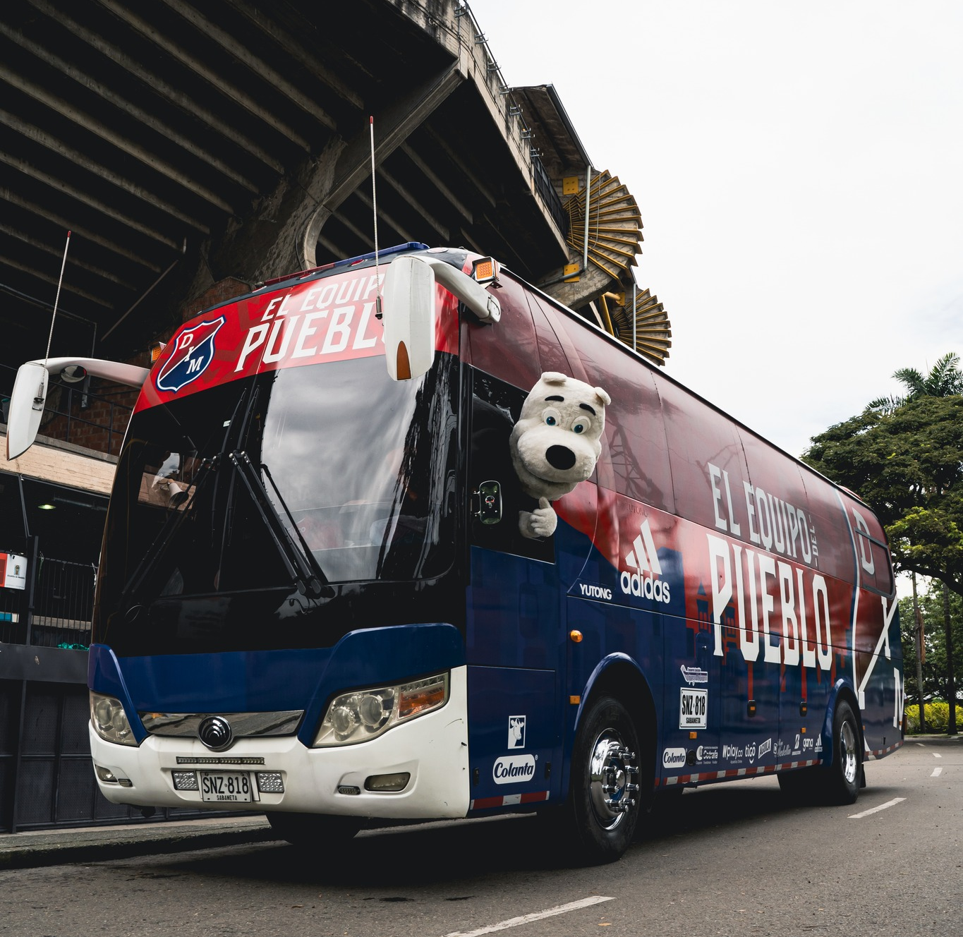 El Independiente Medellín no pudo asegurarse en el bus de los 8