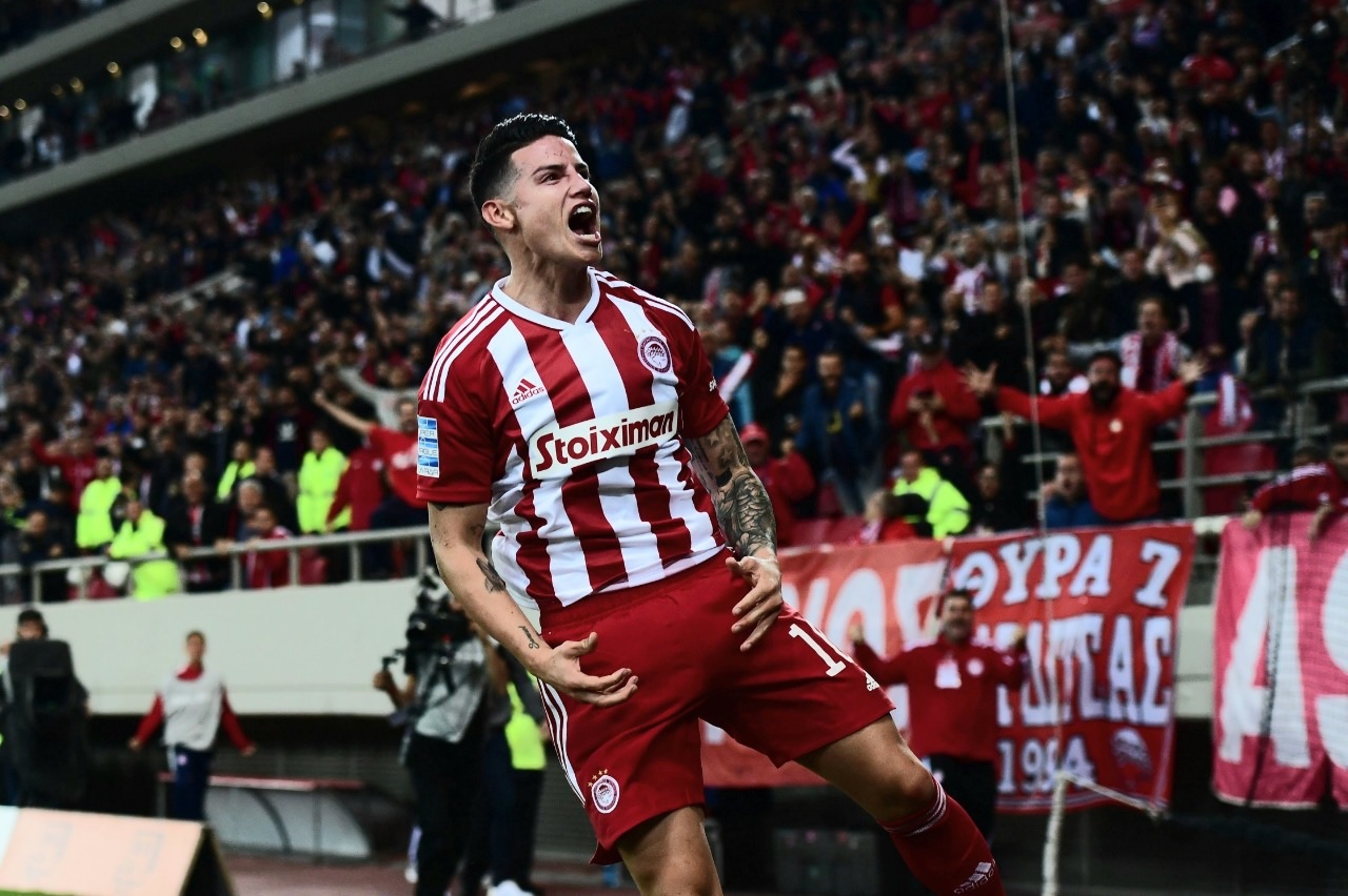 [Video] James marcó su primer gol con Olympiacos